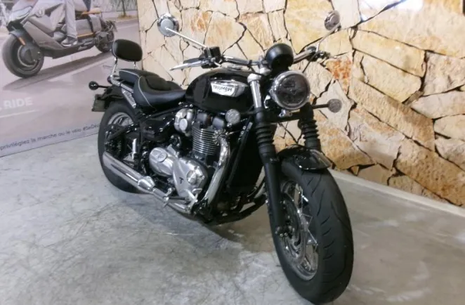 TRIUMPH Bonneville Speedmaster 1200