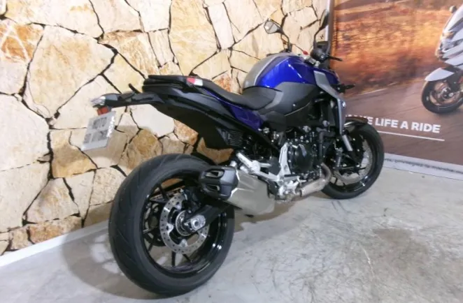 BMW F 900 R 105CV SHIFTER EDITION