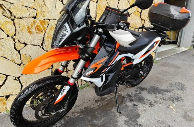 KTM Adventure 890 R 2021