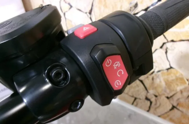 TRIUMPH Rocket III 2500 R