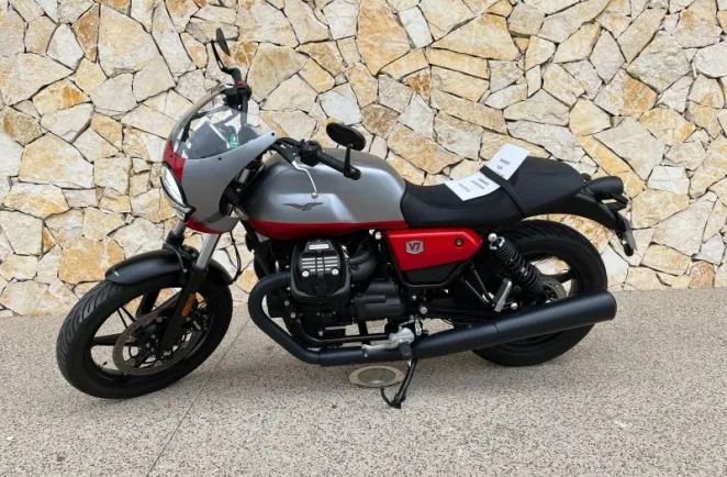 MOTO-GUZZI V7 850 Stone Corsa