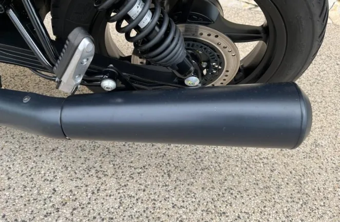 MOTO-GUZZI V7 850 Stone Corsa