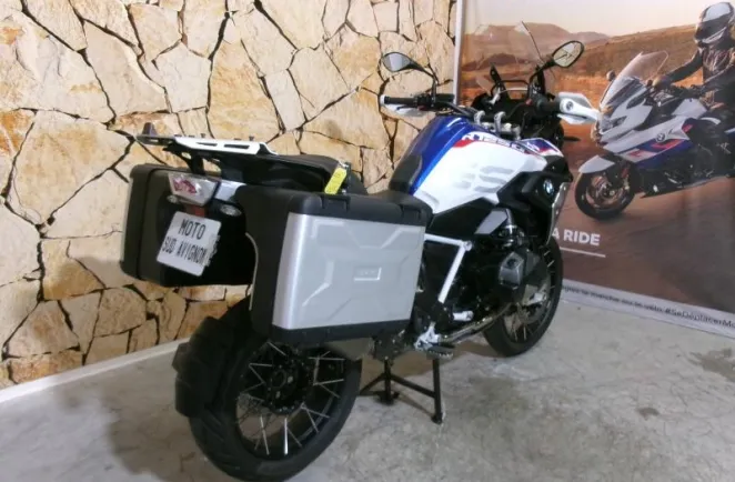 BMW R 1250 GS HP AKRAPOVIC + 3 PACKS + SHIFTER PRO