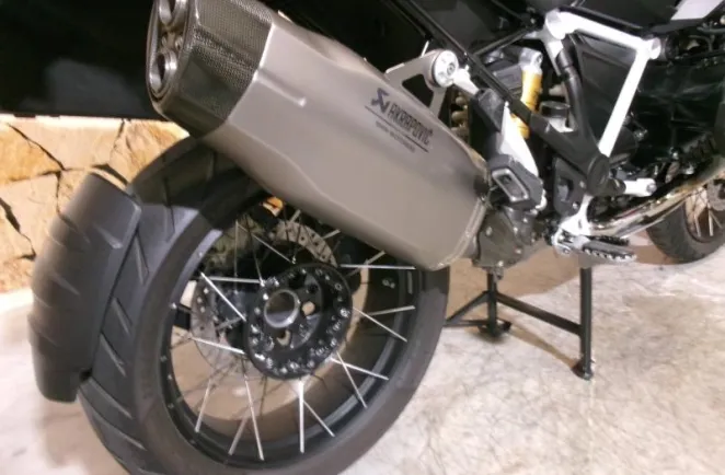 BMW R 1250 GS HP AKRAPOVIC + 3 PACKS + SHIFTER PRO