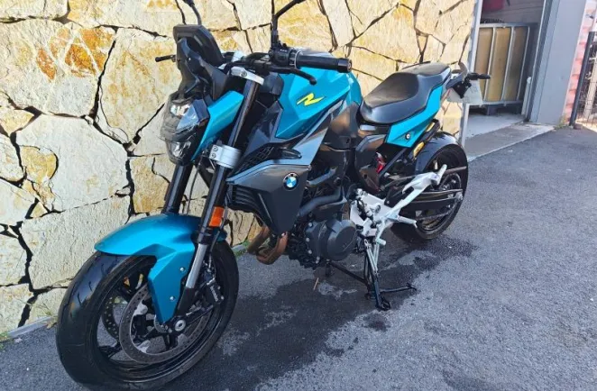 BMW F 900 R 2025