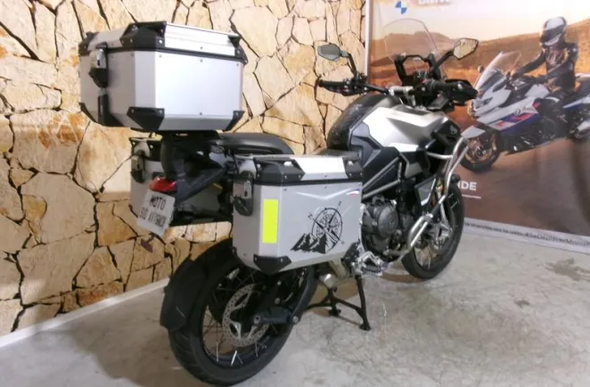 TRIUMPH Tiger 1200 Rally Explorer