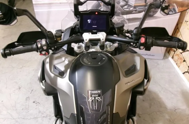 TRIUMPH Tiger 1200 Rally Explorer