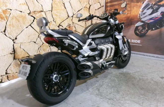 TRIUMPH Rocket III Storm 2500 R