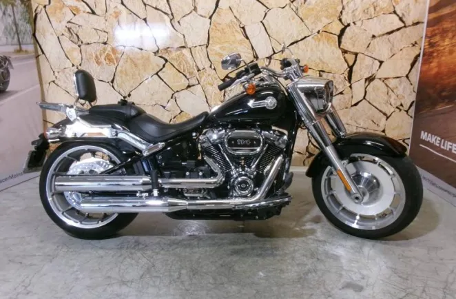 HARLEY-DAVIDSON Softail Fat Boy 1868 Noir 2022
