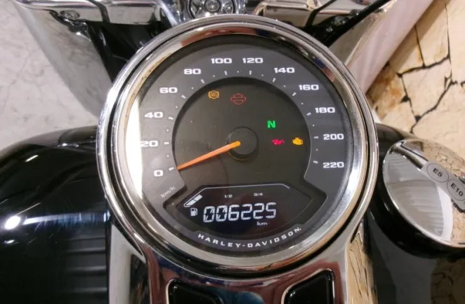 HARLEY-DAVIDSON Softail Fat Boy 1868 Noir 2022