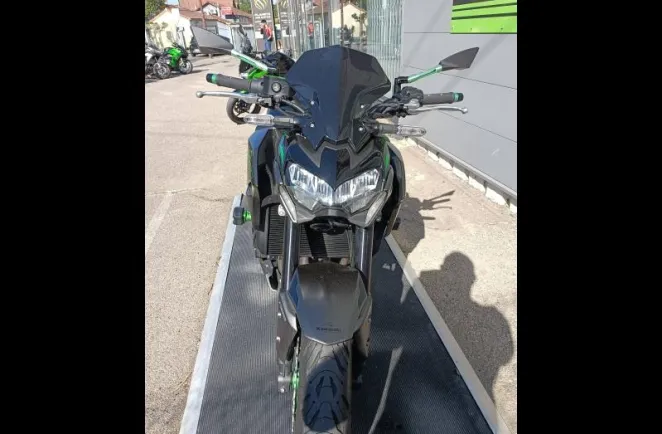 KAWASAKI Z 900 70kw Noir 2024