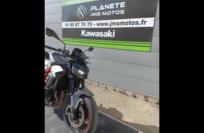 KAWASAKI Z 900  125 CH 1ER MAIN BULLE POIGNET CHAUFFANTE  Z900