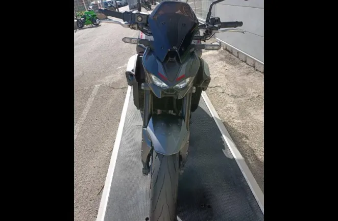 KAWASAKI Z 900  125 CH 1ER MAIN BULLE POIGNET CHAUFFANTE  Z900