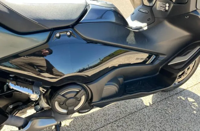 YAMAHA XP TMAX 562+ option top case