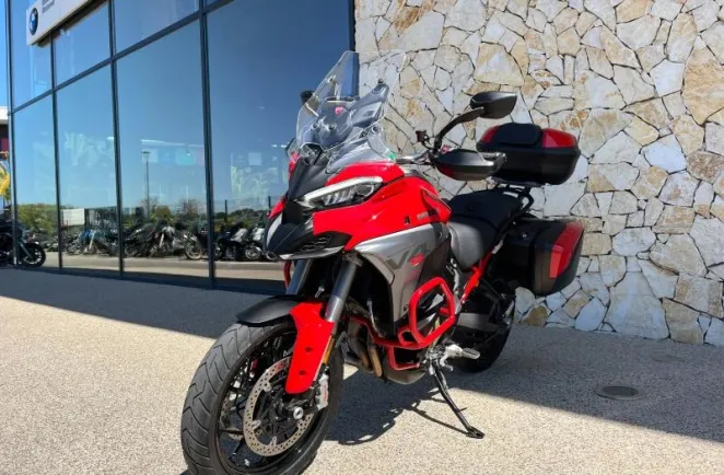 DUCATI V4 S 1160 Travel & Radar 2025