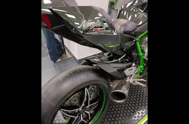 KAWASAKI Ninja H2R 1000 NEUVE O KMS A SAISIR H2 R OKMS