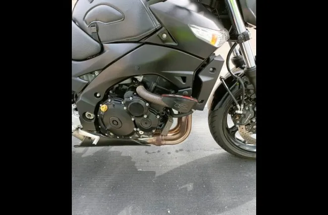 SUZUKI GSR 600 2012 SILENCIEUX GPR TAMPONS PROTECTION BAGSTER + SACOCHE REVISEE