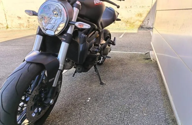 DUCATI Monster 821 Dark ABS