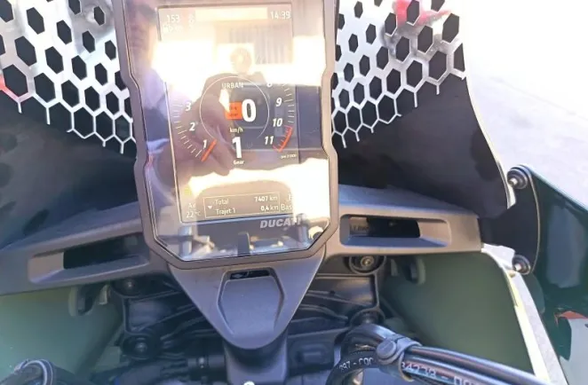 DUCATI DesertX 937