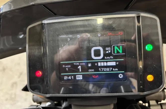 YAMAHA MT-09 900 SP