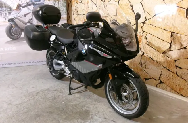 BMW F 800 GT