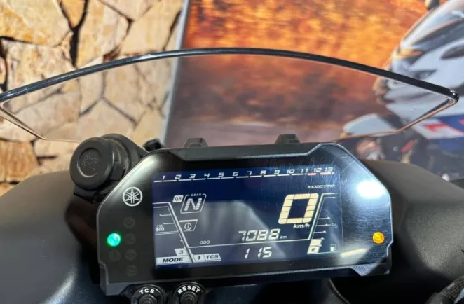 YAMAHA Niken 900 2018