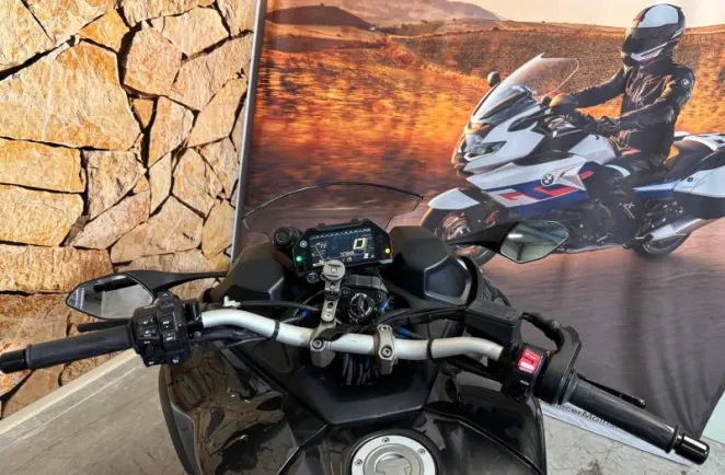 YAMAHA Niken 900 2018