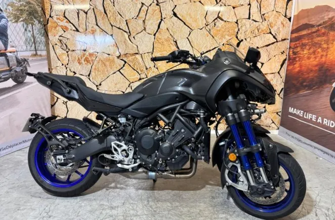 YAMAHA Niken 900 2018