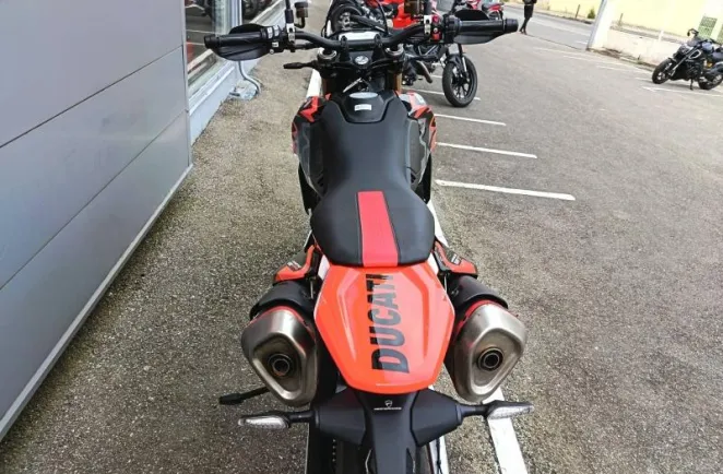 DUCATI Hypermotard 698 Mono RVE