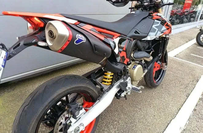 DUCATI Hypermotard 698 Mono RVE