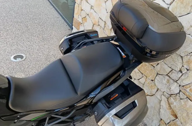 KAWASAKI 1100 SE 2025 GRAND TOURER