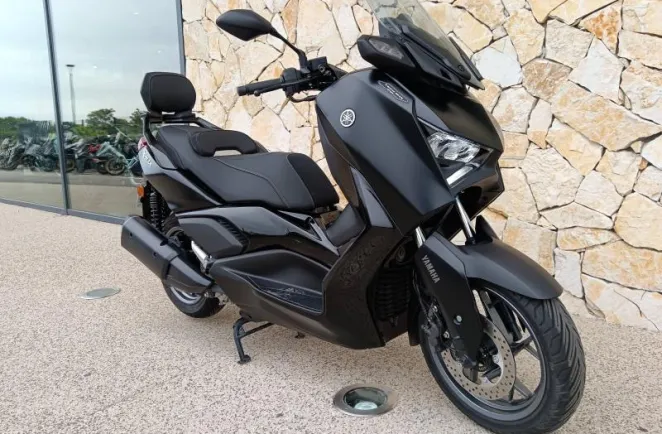 YAMAHA 300 Tech MAX 2024