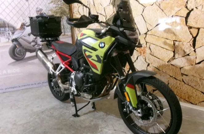 BMW F 900 GS