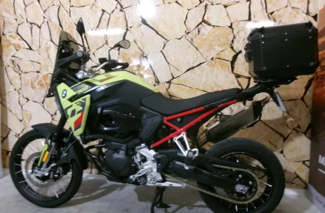 BMW F 900 GS