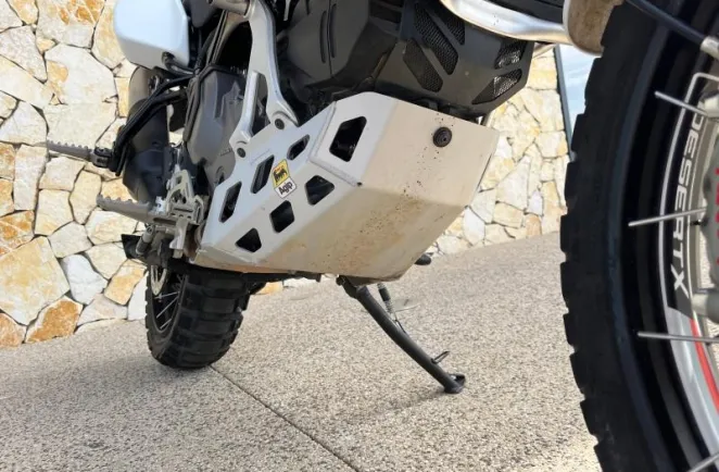 DUCATI 937 avec option