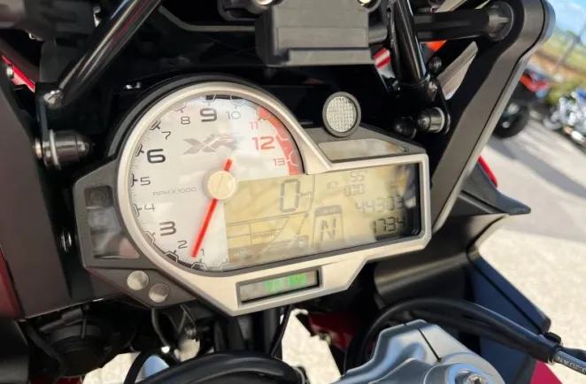 BMW 1000 XR full options