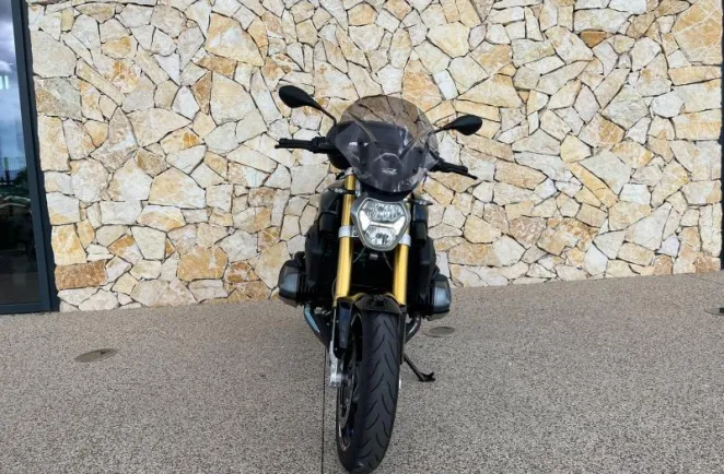 BMW 1250 R full pack + options