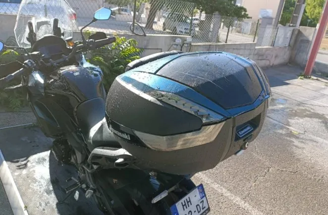 KAWASAKI 1100 SE 2026 + KIT TOP CASE 1ER MAIN