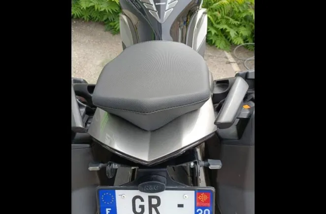 KAWASAKI NINJA 1000 SX TOURER +SILENCIEUX ARROW 1ER MAIN
