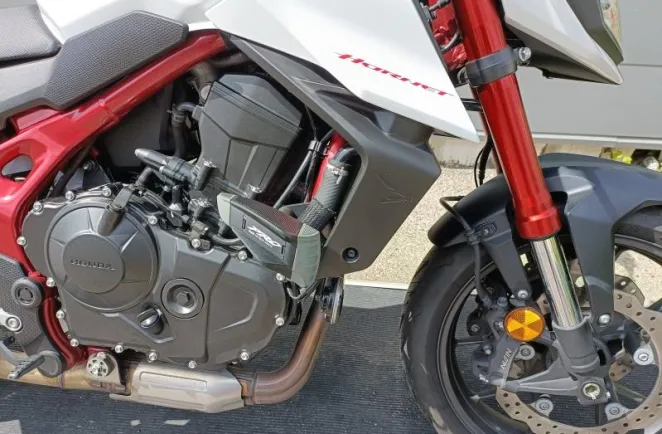 HONDA 750 Hornet TAMPON + BULLE  6066 KMS A SAISIR