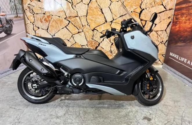 YAMAHA XP TMAX 562 Tech MAX