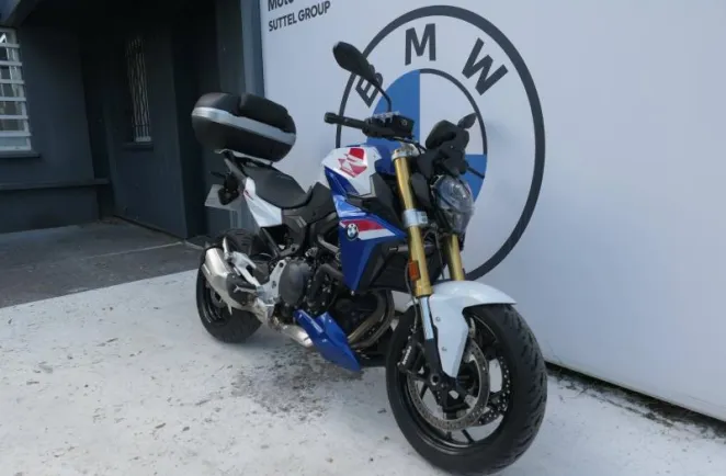 BMW 900 R A2 Style Sport Pack Actif + Confort + Top Case