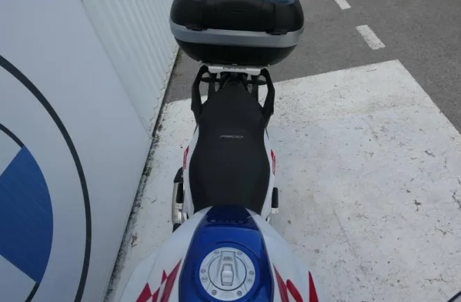 BMW 900 R A2 Style Sport Pack Actif + Confort + Top Case