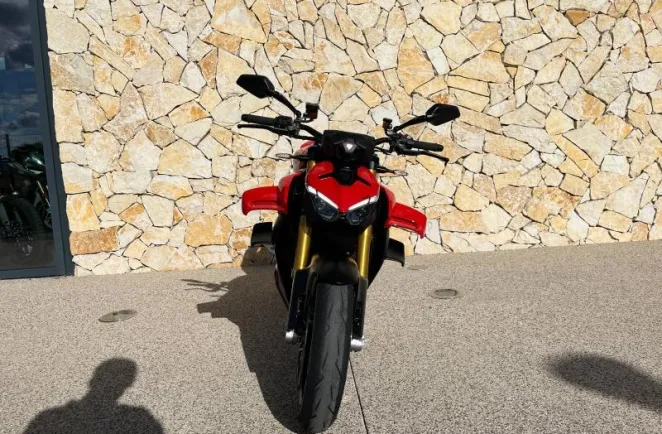 DUCATI 1103  V4 S