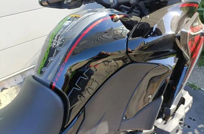 KAWASAKI 1000 S GRAND TOURER