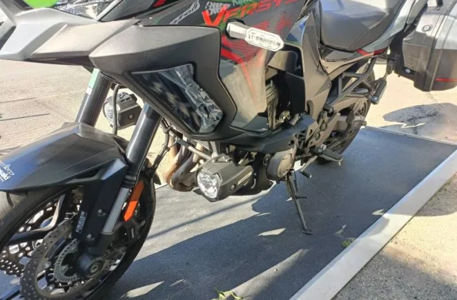 KAWASAKI 1000 S GRAND TOURER