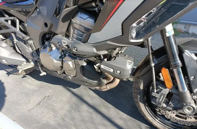 KAWASAKI 1000 S GRAND TOURER