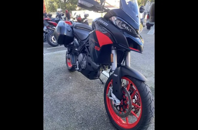 DUCATI Multistrada V2 S 937