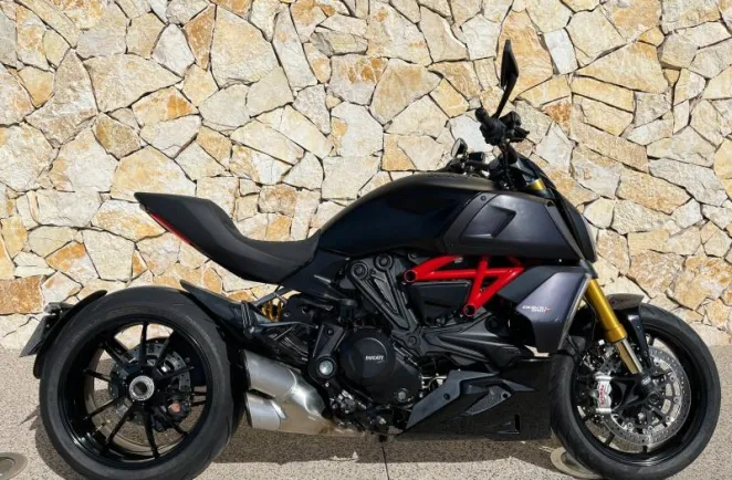 DUCATI 1260 S