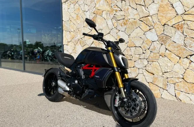 DUCATI 1260 S